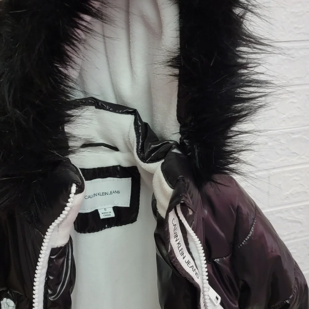 Calvin Klein Black & White 3/4 puffer coat girls size 5 - Picture 3 of 4